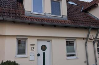 Haus kaufen in Alter Festplatz 12, 96135 Stegaurach, Provisionsfrei: Familienfreundliches Reihenmittelhaus in ruhiger Lage mit Seeblick