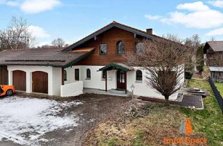 Haus kaufen in 83413 Fridolfing, IMMOSPACE **Attraktives Ein- bzw. Zweifamilienhaus mit großzügigem Garten, Stadel und Doppelgarage**