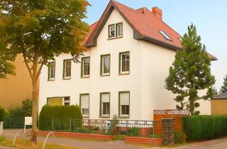 Mehrfamilienhaus kaufen in Buntzelstraße 130, 12526 Bohnsdorf, Wunderschönes Mehrfamilienhaus (5 Wohnungen, 1 Gewerbe, 8 Garagen)