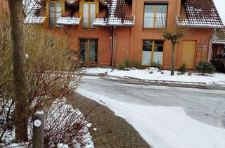 Haus mieten in Hinter Den Möörten 60, 27798 Hude, Großzügige Doppelhaushälfte in Wüsting zu vermieten