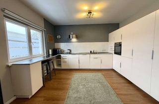 Wohnung kaufen in Ratzeburger Allee 3a, 14050 Charlottenburg, Helle 2-Zimmer Wohnung im 3. OG in Berlin Charlottenburg