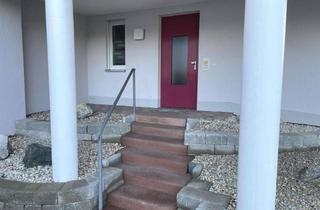 Wohnung kaufen in 86807 Buchloe, EXCLUSIVER ZUGANG UND GARTEN: SMARTE ERDGESCHOSS-EINHEIT