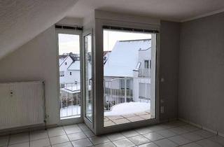 Wohnung kaufen in Simmershäuser Straße, 34246 Vellmar, Charmante 2-Zimmer Dachgeschosswohnung in Vellmar