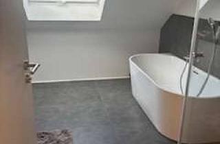 Wohnung mieten in 86551 Aichach, Helle 3-Zimmer Dachgeschosswohnung mit Balkon in Aichach