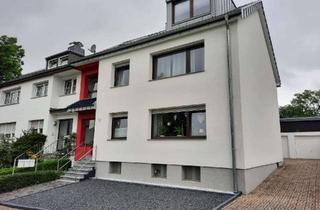 Wohnung mieten in Weiherstraße 12, 52134 Herzogenrath, schöne, helle Dachgeschosswohnung in Herzogenrath-Kohlscheid