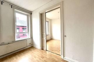 Wohnung mieten in Kaiserstraße 57, 24143 Gaarden-Ost, Altbauwohnung mit Flügeltür in Gaarden