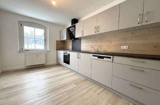 Wohnung mieten in 93492 Treffelstein, Kernsaniert: 3-Zimmer-Wohnung mit Garage und gemeinschaftlichem Garten