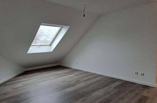 Wohnung mieten in Hanauer Straße 34a, 63505 Langenselbold, Modernisierte 2-Zimmer Dachgeschosswohnung in Langenselbold
