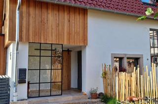 Haus kaufen in 77880 Sasbach, Liebhaber-Häuschen mit besonderem Flair