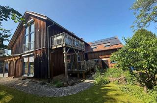 Haus kaufen in Am Hirschberg, 36391 Sinntal, Modernes Zwei- bis Dreifamilienhaus mit 12 Zimmern in Sinntal