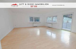 Haus kaufen in 76593 Gernsbach, Bezugsfreies Zweifamilienhaus mit 2 x 3,5 Zimmer, Balkon, 2 Garagen in Gernsbach-Staufenberg