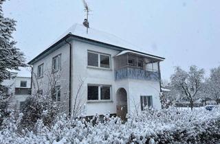 Haus kaufen in Goethestraße, 35463 Fernwald, Charmantes Ein-Zweifamilienhaus mit Garten in Fernwald-Steinbach