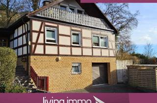 Einfamilienhaus kaufen in 35216 Biedenkopf, Zentrales Wohnglück: Vielseitiges Einfamilienhaus mit Balkon und Terrasse & klarem Konzept