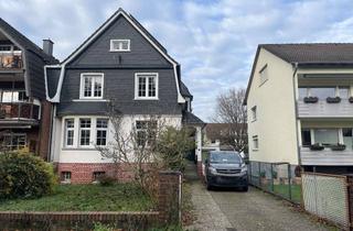 Einfamilienhaus kaufen in 42799 Leichlingen, Großzügiges Einfamilienhaus mit Altbau-Charme in Leichlingen.