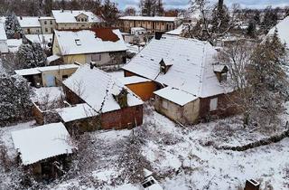 Doppelhaushälfte kaufen in August-Bebel-Straße 17, 39279 Hobeck, Doppelhaushälfte mit Nebengebäuden auf großem Grundstück - leerstehend