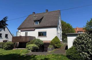 Haus kaufen in 57627 Hachenburg, 2 Gen.-Wohnhaus mit Garage und schönem Garten in Südwest-Ausrichtung -PROVISIONSFREI-