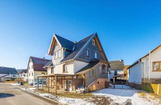 Haus kaufen in 98587 Steinbach-Hallenberg, Zwei Häuser im Doppelpack - viel Platz für Ideen