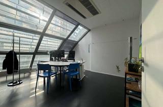 Büro zu mieten in 40221 Hafen, Bürofläche mit Hafenblick im Medien-Hafen - flexibel, möbliert, sofort verfügbar