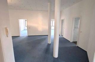 Gewerbeimmobilie kaufen in 09112 Kaßberg, ATTRAKTIVE BÜROETAGE AUF DEM KASSBERG!