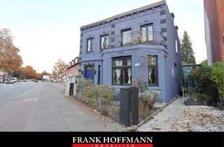 Einfamilienhaus kaufen in 22175 Hamburg, Charmanter Altbau künstlerisch aufgewertet in Hamburg-Bramfeld