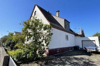 Haus kaufen in 64521 Groß-Gerau, Durchdachter Grundriss - Wohnhaus mit 2 Einheiten in Wallerstädten
