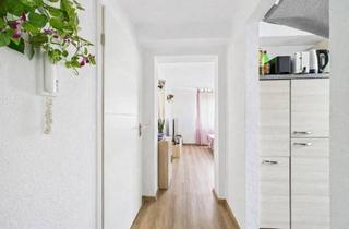 Wohnung kaufen in 73730 Esslingen, Esslingen am Neckar - 2 Zimmer Soutarrain Wohnung in Aichwald