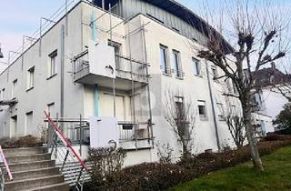 Wohnung kaufen in 66115 Saarbrücken, Saarbrücken - ZWEIGESCHOSSIG WOHNEN MIT GUTER ANBINDUNG