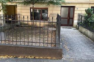 Wohnung kaufen in 65197 Wiesbaden, Wiesbaden - Zwei Zimmer Wohnung zu Verkaufen - Rauenthaler Straße 22, 65197.