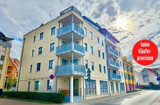 Wohnung kaufen in 17192 Waren, Waren - HORN IMMOBILIEN++ Waren (Müritz) am Stadthafen , schöne 3-Raum ETW mit Fahrstuhl, Stellplatz, EBK und Blick auf den Hafen