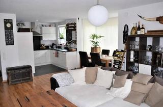Wohnung kaufen in 65232 Taunusstein, Taunusstein - Helle und moderne 3-Zimmer Wohnung mit Garten in zentraler Lage