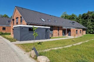 Wohnung kaufen in 24613 Aukrug, Aukrug - Verk. ETW 3 Zi. mit gr.Garten (prov.frei)weitere ETW auf Anfrage