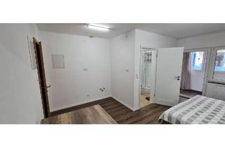 Wohnung kaufen in 75172 Pforzheim, Pforzheim - PROVISIONSFREI: 7-Apartment-Konzept, kernsaniert 2020 Top-Rendit