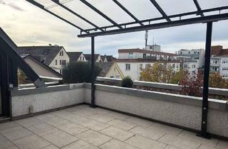 Wohnung kaufen in Lauchstr. 14, 71034 Böblingen, Böblingen - Böblingen: Provisionsfrei - 4 Zi, 113 m² (modernisiert), Dachterrasse, Aufzug