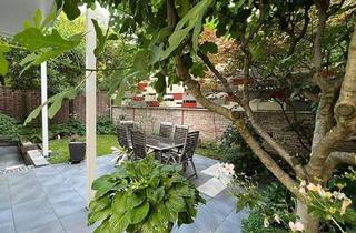 Wohnung kaufen in 60385 Bornheim, Altbau 4 Zi Wohnjuwel mit Garten, Sauna + Garage in FFM Ostend Bornheim, Gartenwhg mit Ruhefaktor