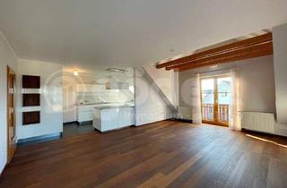 Wohnung kaufen in 63762 Großostheim, Exklusives Wohnen auf zwei Etagen