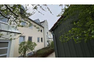 Wohnung kaufen in Carl-Orff-Straße 17, 84503 Altötting, Provisionsfreie stilvolle 2-Zimmer-Wohnung in begehrter Toplage