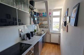 Wohnung mieten in Clemensstraße 80, 80796 Schwabing-West, Charmante 3-Zimmer Dachgeschosswohnung in Schwabing-West