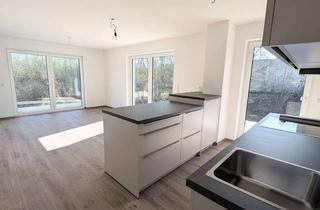 Wohnung mieten in 81247 München, Neubau: 2,5 Zimmerwohnung mit Balkon und EBK in München Obermenzing
