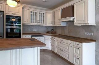 Wohnung mieten in 12207 Lichterfelde, Familienfreundliche 5-Zimmerwohnung mit 2 Balkone, Garage und großen Garten