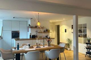 WG-Zimmer mieten in 50679 Deutz, Berufstätigen-WG - 914€ - 18 m2