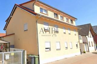 Haus kaufen in 96103 Hallstadt, Attraktive Kapitalanlage: Dreifamilienhaus in ruhiger und zentraler Wohngegend