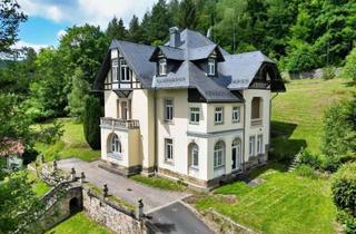 Villa kaufen in 02797 Kurort Oybin, Moderne Luxusvilla am Fuß der Burg