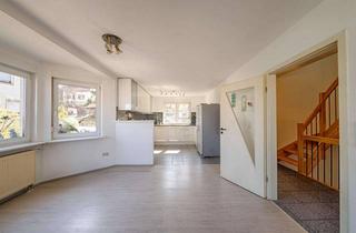 Haus kaufen in 76356 Weingarten, Reihenendhaus mit 6 Zimmern, zwei Balkonen & PV-Anlage – flexibel nutzbar und sofort bezugsfrei