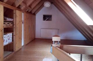 Wohnung kaufen in 97340 Marktbreit, Helle 4-Zimmer Dachgeschosswohnung in Marktbreit