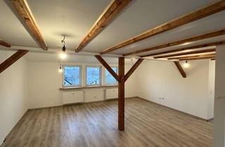 Wohnung mieten in Akazienweg 14, 34516 Vöhl, Helle 3,5-Zimmer Dachgeschosswohnung in Vöhl