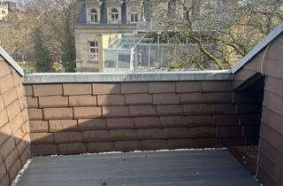 Wohnung mieten in Zinkenwehr 22, 96450 Coburg, gemütliche DG Wohnung mit Dachterrasse im Zentrum von Coburg