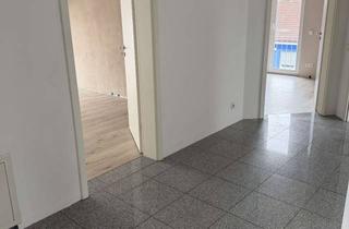 Wohnung mieten in 76356 Weingarten, Dachgeschoss-Wohnung in 2-Familien-Haus in Weingarten Industriegebiet