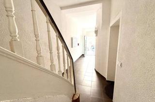 Mehrfamilienhaus kaufen in 51103 Kalk, Mehrfamilienhaus in Köln mit 5% Rendite