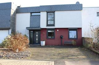 Haus mieten in Fasanenweg 23, 53757 Sankt Augustin, Modernisiertes Reihenmittelhaus mit Solaranlage in Sankt Augustin-Menden!