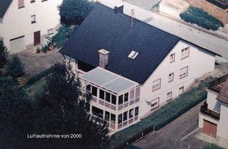 Einfamilienhaus kaufen in 57271 Hilchenbach, Hilchenbach - Großes Einfamilienhaus mit Einliegerwohnung von PRIVAT
